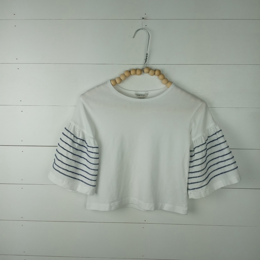 Habitual Girl girls 5-6 white crewneck tshirt with wide bell sleeves stitched